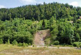 Fužine – Jedinstveno građevinsko zemljište s pogledom na jezero, Fužine, Земля