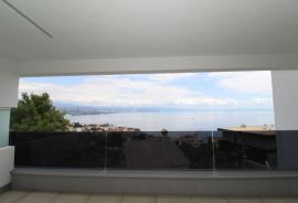 Opatija, centar, novogradnja, luksuzan stan na I katu s liftom i pogledom, Opatija, Appartement