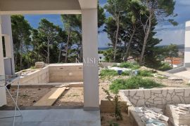 Rab-Prekrasan stan 180m2 s bazenom s pogledom na more, Rab, House