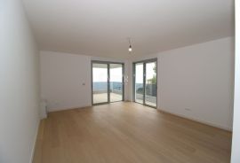 Opatija, penthouse, blizina centra, pogled na Opatiju i Kvarner s vrha krova, Opatija, Kвартира