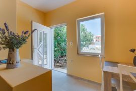 Mali Lošinj - predivna vila 200m od mora, Mali Lošinj, Casa