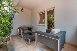 Mali Lošinj - predivna vila 200m od mora, Mali Lošinj, بيت