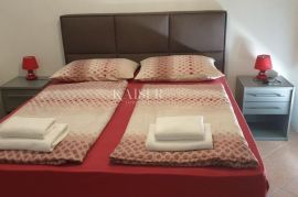 Mali Lošinj - predivna vila 200m od mora, Mali Lošinj, Casa