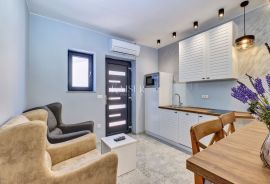 Mali Lošinj - luksuzna kuća sa 6 apartmana, Mali Lošinj, Дом