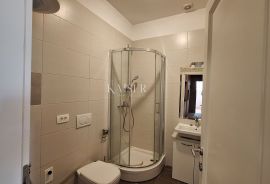 Opatija, centar, stan u prizemlju, Opatija, Apartamento