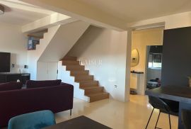 Zadar, penthouse sa krovnom terasom blizu centra, Zadar, Διαμέρισμα