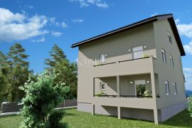 Velika Gorica, centar - stan 2S+DB sa velikom okućnicom, Velika Gorica, Apartamento