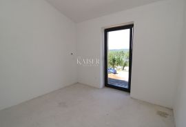 Rabac - kuća s bazenom 500 m od mora, 82 m2, Labin, Maison