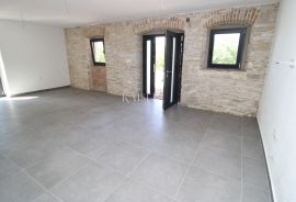 Rabac - kuća s bazenom 500 m od mora, 90 m2, Labin, House