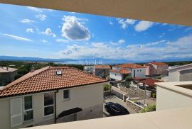 Otok Krk, Malinska - apartman 100m2, pogled more, Malinska-Dubašnica, Flat