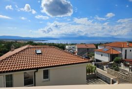 Otok Krk, Malinska - apartman 100m2, pogled more, Malinska-Dubašnica, Appartement