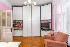 Opatija - etaža vile 50 metara od mora, Opatija, Apartamento