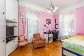 Opatija - etaža vile 50 metara od mora, Opatija, Appartement