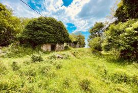 Moščenićka Draga - atraktivan teren s ruševinom, Mošćenička Draga, Terreno