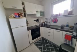 Crikvenica - stan, 1S+DB na mirnoj lokaciji, Crikvenica, Apartamento