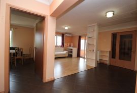 Matulji, stan 3S+DB u blizini centra, Matulji, Appartment