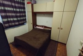 Crikvenica - stan, 1S+DB, pogled na more i parking, Crikvenica, Appartement