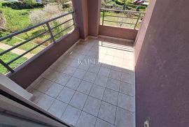 Kastav, 3S+DB s parkingom i tri terase, Kastav, Appartment