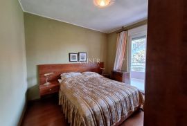 Kastav, 3S+DB s parkingom i tri terase, Kastav, Appartement