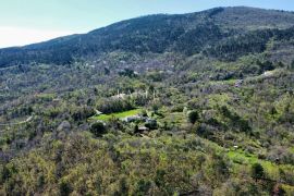 Mošćenička Draga - imanje, 8 000 m2, Mošćenička Draga, Ev