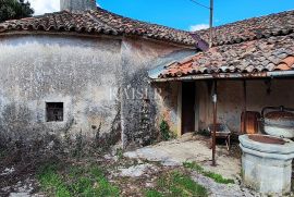 Mošćenička Draga - imanje, 8 000 m2, Mošćenička Draga, House