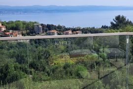 Opatijska riviera,dvoetažni stan s velikom terasom i otvorenim pogledom prema moru, Opatija - Okolica, Daire