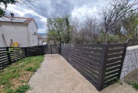 Crikvenica, Jadranovo - samostojeća kuća, prizemnica 94 m2, Crikvenica, Maison