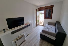 Crikvenica, Jadranovo - samostojeća kuća, prizemnica 94 m2, Crikvenica, بيت