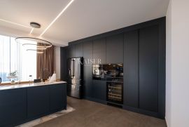 Opatija - Luksuzni dvoetažni penthouse 227,50 m2 sa pogledom na more, Opatija, Appartamento