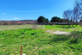 Labin - građevinsko zemljište nedaleko centra, 1 320 m2, Labin, Zemljište