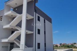 Zadar, Privlaka - Stan sa krovnim bazenom  172 m2, Privlaka, Wohnung