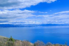 Mošćenice - zemljište s panoramskim pogledom na more, 2 250 m2, Mošćenička Draga, Zemljište