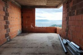 Rabac - vila s panoramskim pogledom, 220 m2, Labin, Casa