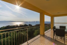 Rabac - kuća 100 m od mora, 430 m2, Labin, Haus