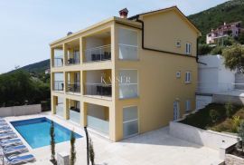 Rabac - kuća 100 m od mora, 430 m2, Labin, House