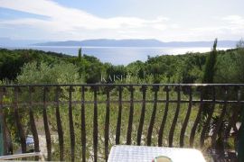 Rabac - apartmanska kuća s bazenom, 500 m2, Labin, بيت