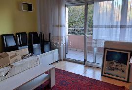 Opatija, Pobri, dvosoban stan s terasom i dva parkirna mjesta, Opatija - Okolica, Appartement