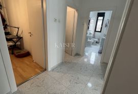 Rijeka, Kantrida - Stan sa pogledom na more 85 m2, Rijeka, Daire