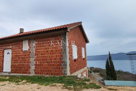 Brseč - kuća s dva dvoetažna stana, 160 m2, Mošćenička Draga, Famiglia