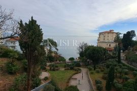 Opatija, dvoetažni stan prvi red do mora, Opatija, Wohnung