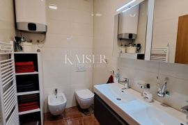 Opatija, dvoetažni stan prvi red do mora, Opatija, Appartement