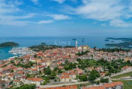 Istra - Poreč okolica, šarmantna kuća 300 m od mora, Poreč, Famiglia