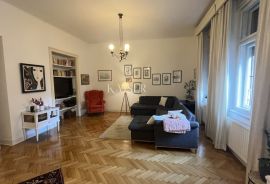 Rijeka, Potok - Gospodski stan u centru 144 m2, Rijeka, Appartamento