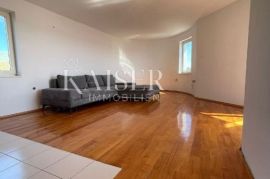 Crikvenica - stan sa prekrasnim pogledom na more, Crikvenica, Apartamento