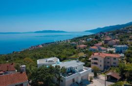 Exclusivan stan u zaleđu Opatije s vanjskim bazenom i otvorenim pogledom na Kvarner, Opatija - Okolica, Apartamento