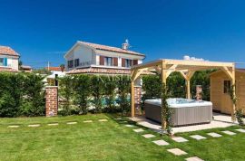 Otok Krk, Dobrinj, okolica - luksuzna villa 211m2, 5*, Dobrinj, Famiglia