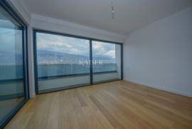 Vinjerac - luksuzni penthouse 134m2, 1. red do mora, Posedarje, شقة