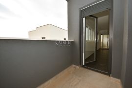 Zadar - luksuzni penthouse 110m2 + krovna terasa 80m2, Zadar, شقة