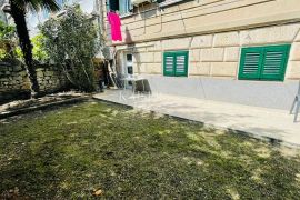 Rijeka - simpatičan stan na odličnoj lokaciji, 41m2, Rijeka, Apartamento