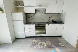 Rijeka - simpatičan stan na odličnoj lokaciji, 41m2, Rijeka, Apartamento